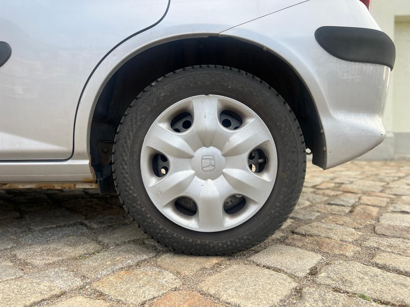 Fahrzeugabbildung Honda Jazz 1.4 DSi LS *KLIMA*HU bis 06/27*