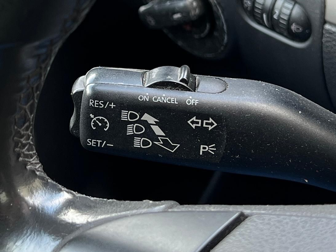 Fahrzeugabbildung Volkswagen Golf 2.0 FSI Sportline *KLIMAAUTOMATIK*SHZ*