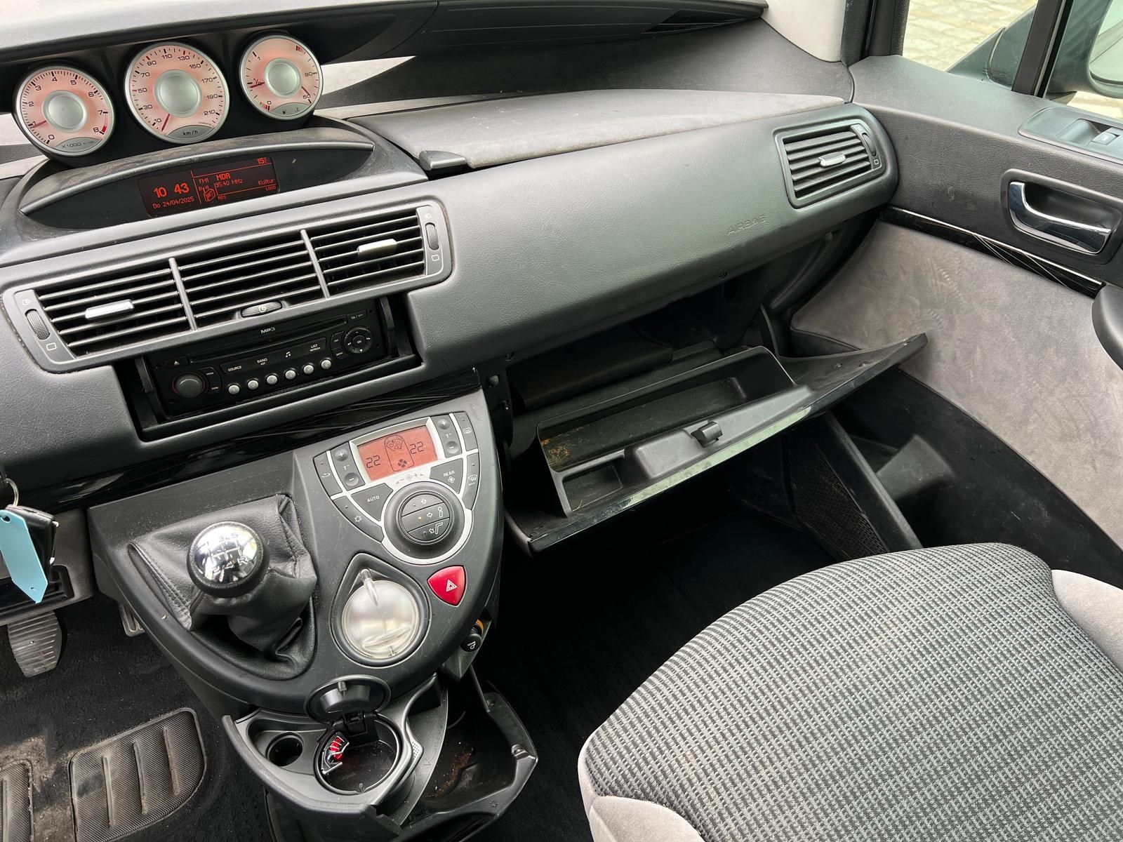 Fahrzeugabbildung Citroën C8 2.0 Tendance *7-SITZE*KLIMA*PDC*TEMPOMAT*