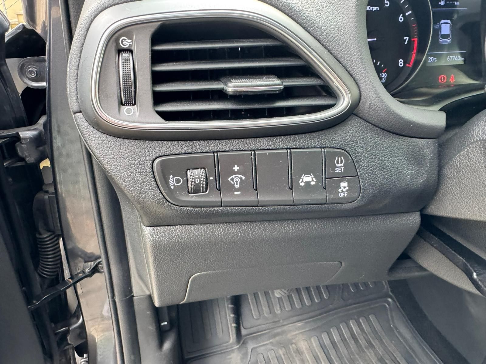 Fahrzeugabbildung Hyundai i30 1.0 T-GDI  | BT | CAM | CARPLAY | HU neu