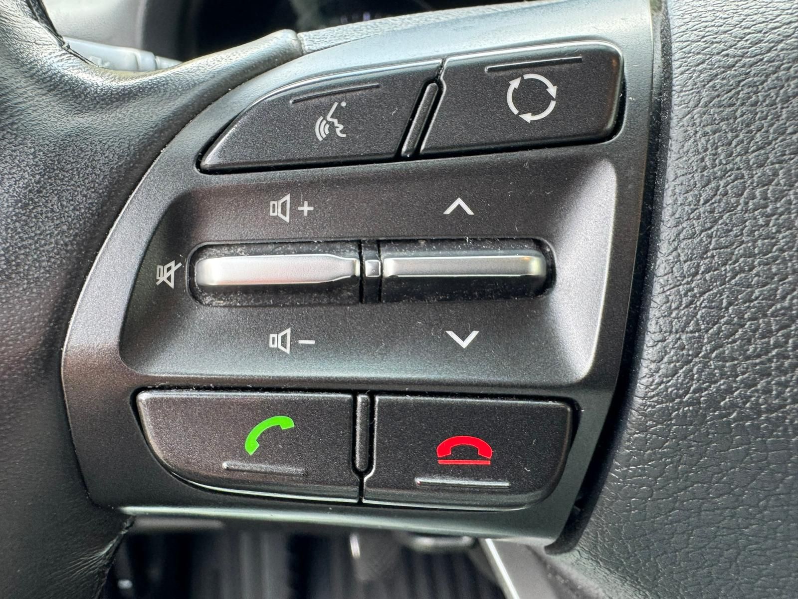 Fahrzeugabbildung Hyundai i30 1.0 T-GDI  | BT | CAM | CARPLAY | HU neu