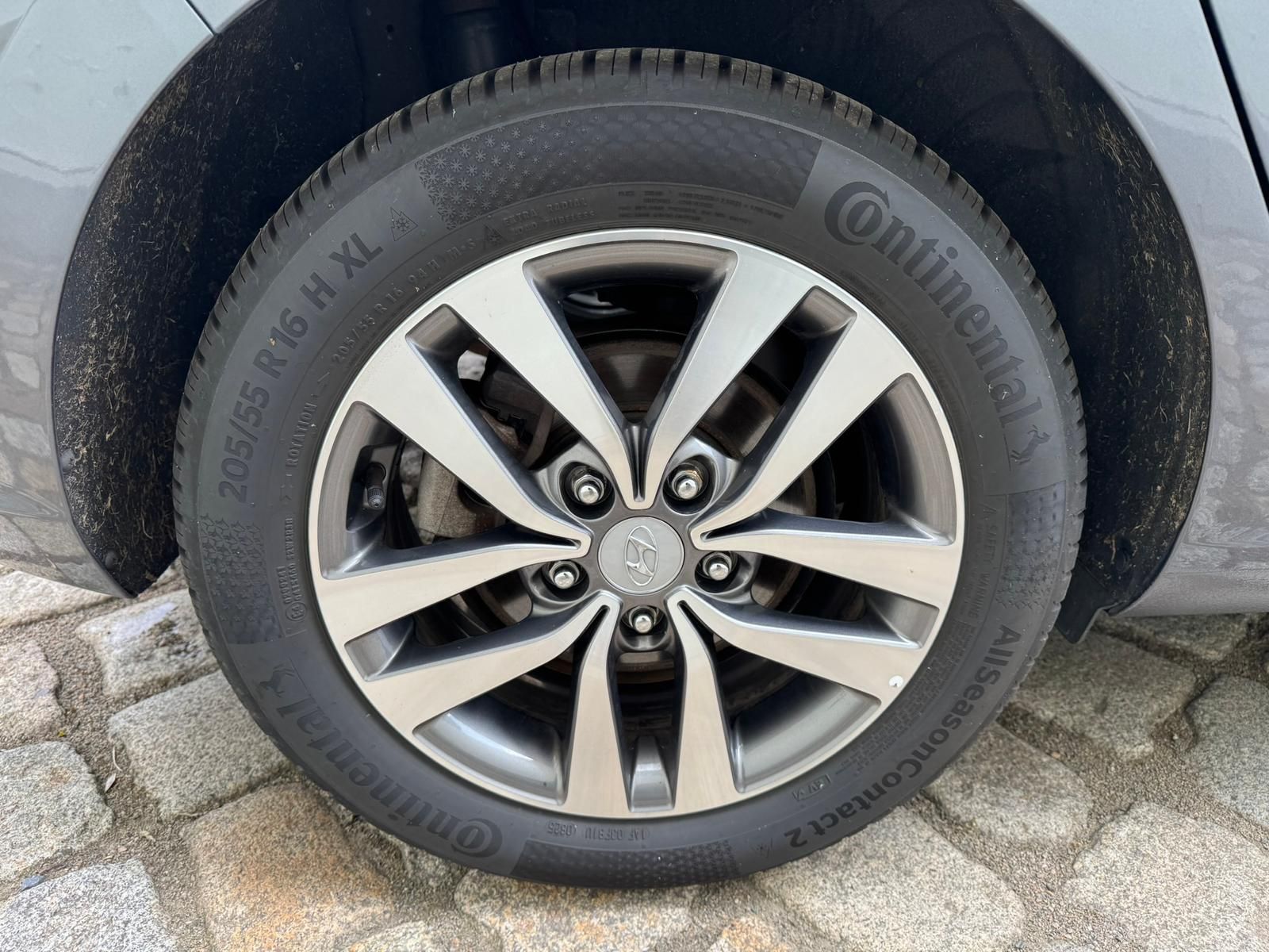 Fahrzeugabbildung Hyundai i30 1.0 T-GDI  | BT | CAM | CARPLAY | HU neu