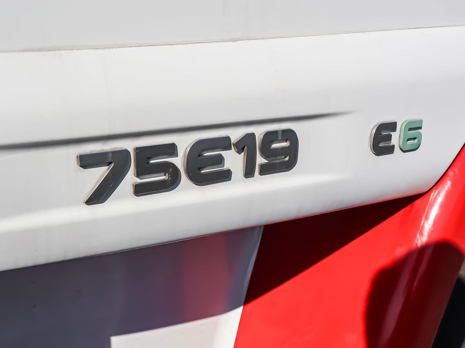 Fahrzeugabbildung Iveco EuroCargo Fahrzeugtransporter/Autotransporter