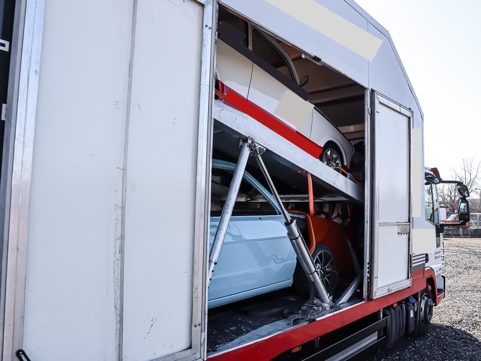 Fahrzeugabbildung Iveco EuroCargo Fahrzeugtransporter/Autotransporter