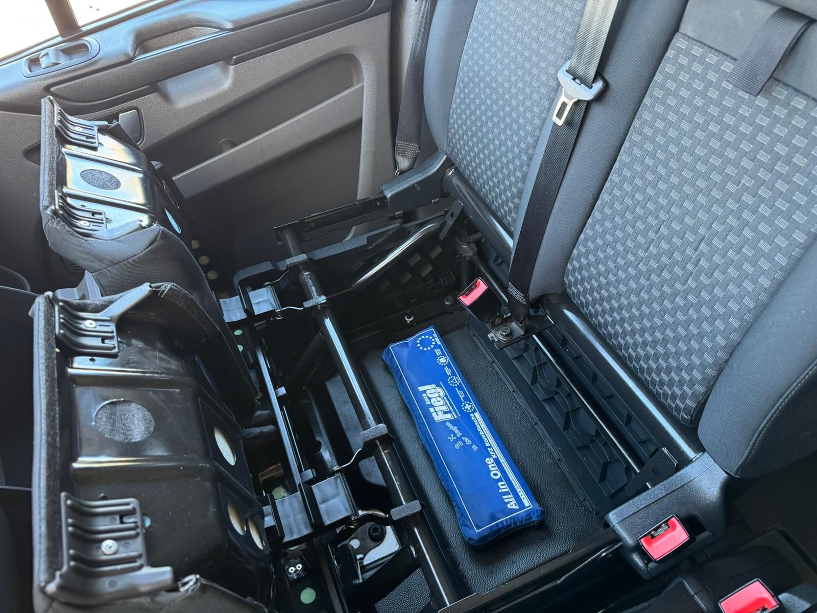 Fahrzeugabbildung Ford Tourneo Custom 2.0 TDCi L1 Trend | 2xPDC | KLIMA