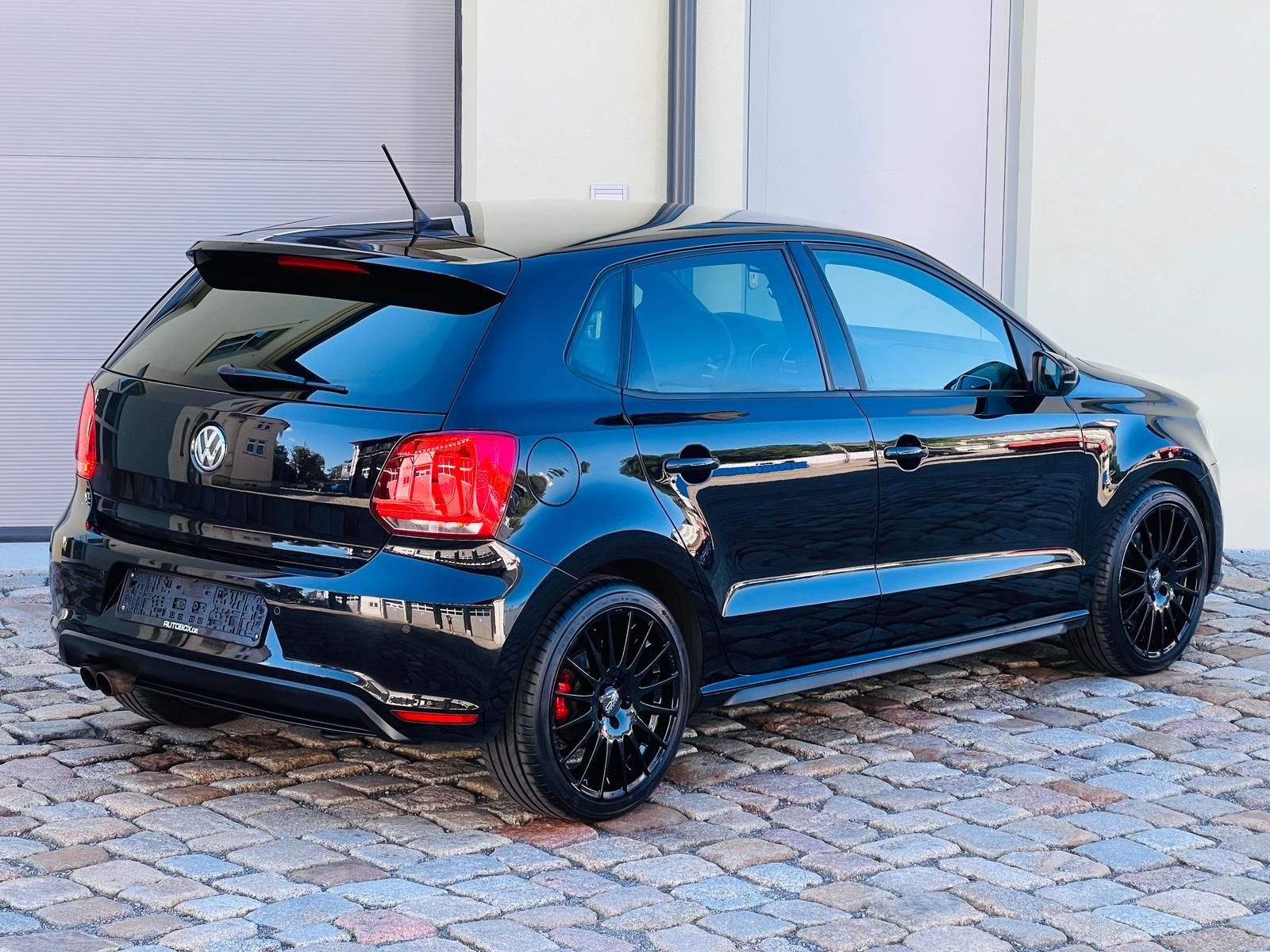 Fahrzeugabbildung Volkswagen Polo GTI | CARPLAY | DAB | PDC | SHZ |