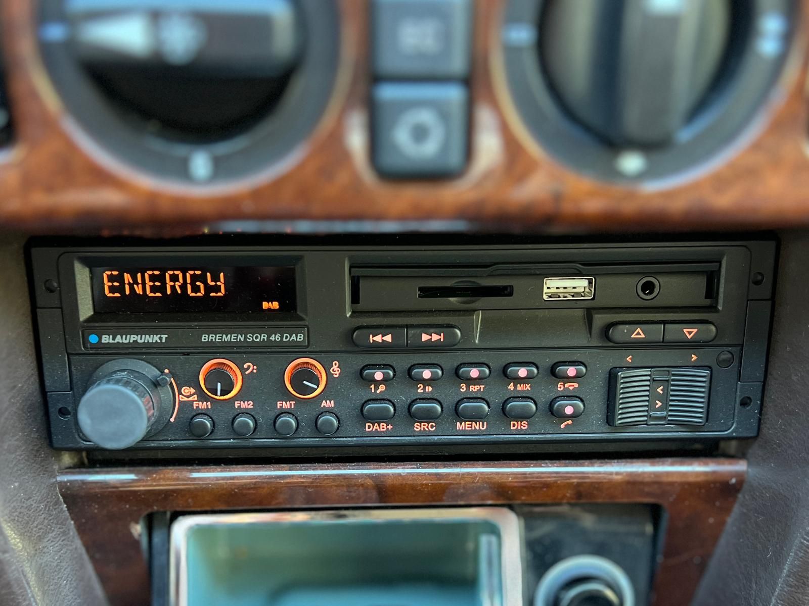 Fahrzeugabbildung Mercedes-Benz E 300 W124 Oldtimer 18" AMG | DAB | LEDER | SHZ
