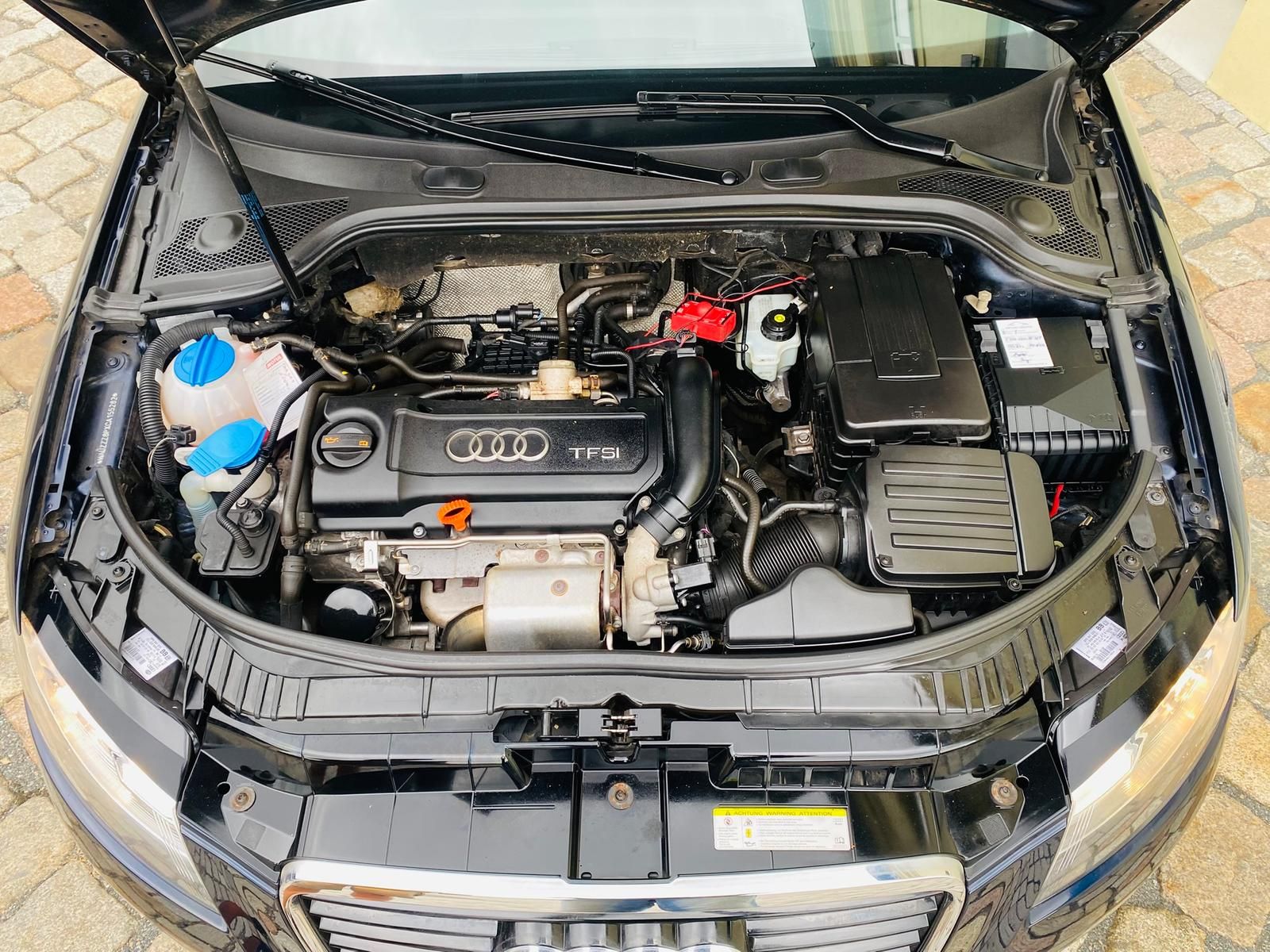 Fahrzeugabbildung Audi A3 Sportback 1.4 16V TFSI | STANDHEIZUNG |
