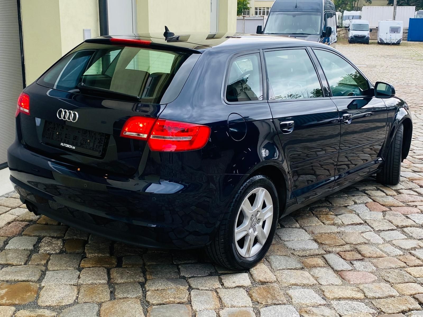 Fahrzeugabbildung Audi A3 Sportback 1.4 16V TFSI | STANDHEIZUNG |