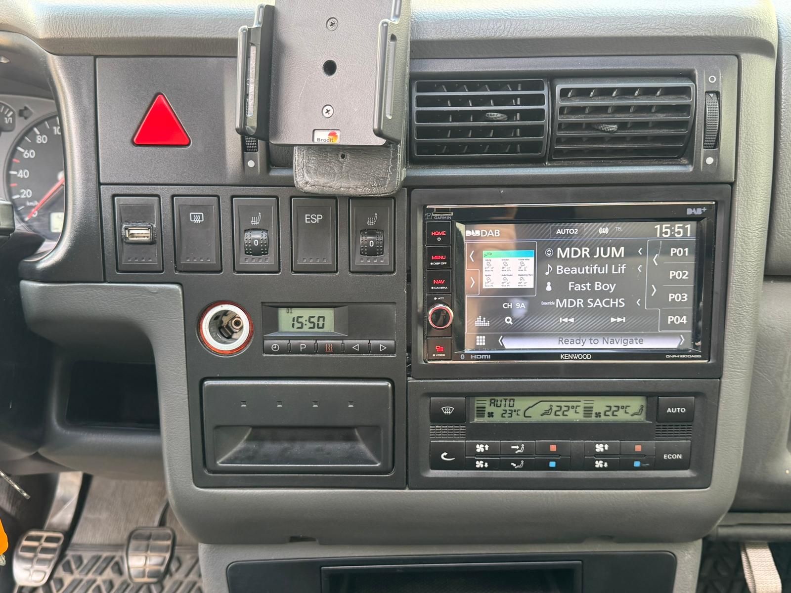 Fahrzeugabbildung Volkswagen T4 Multivan 2.5 TDI AHK | CAM | CARPLAY | NAVI |