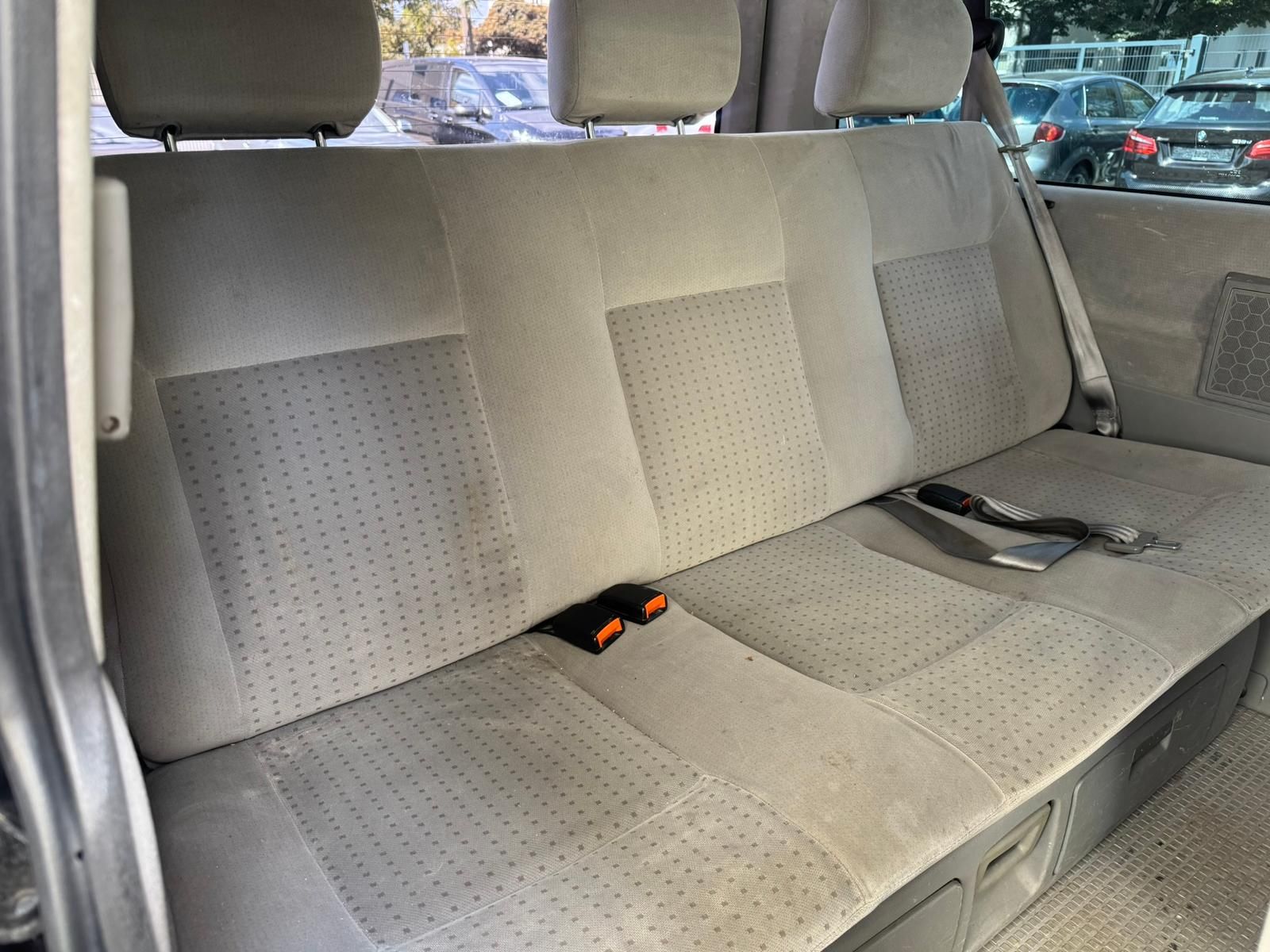 Fahrzeugabbildung Volkswagen T4 Multivan 2.5 TDI AHK | CAM | CARPLAY | NAVI |