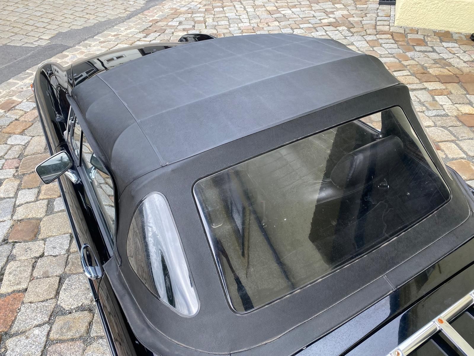Fahrzeugabbildung MG MGB Limited Edition Radster Oldtimer