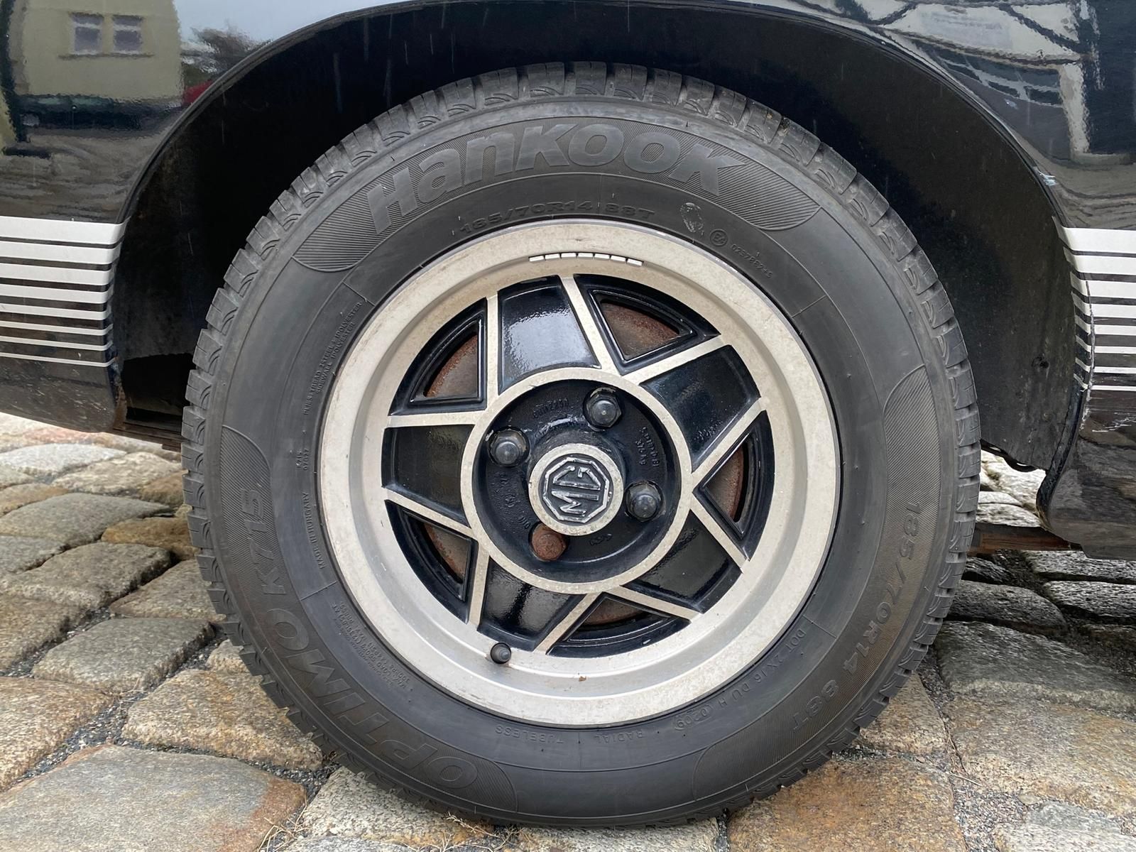 Fahrzeugabbildung MG MGB Limited Edition Radster Oldtimer