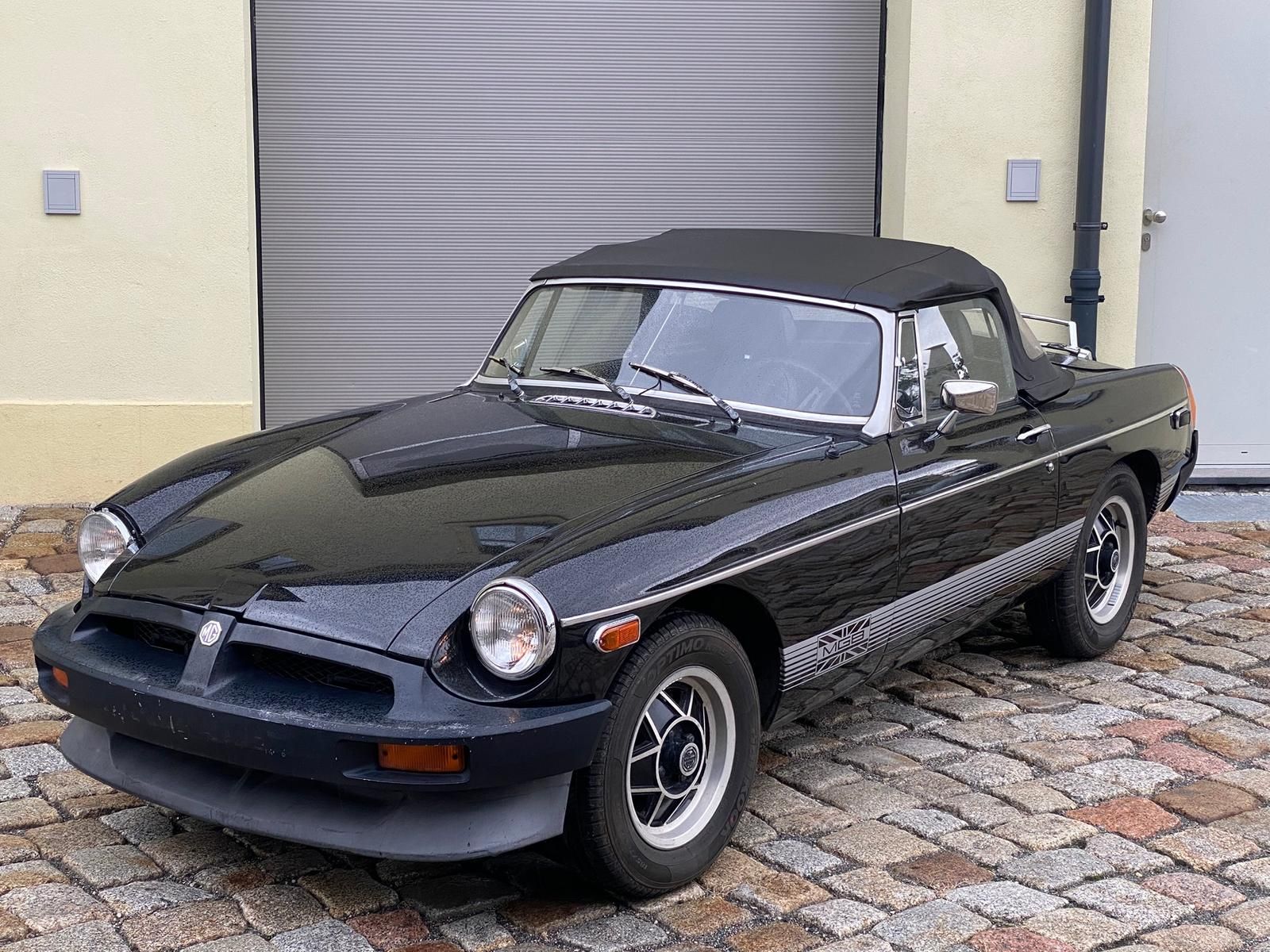Fahrzeugabbildung MG MGB Limited Edition Radster Oldtimer