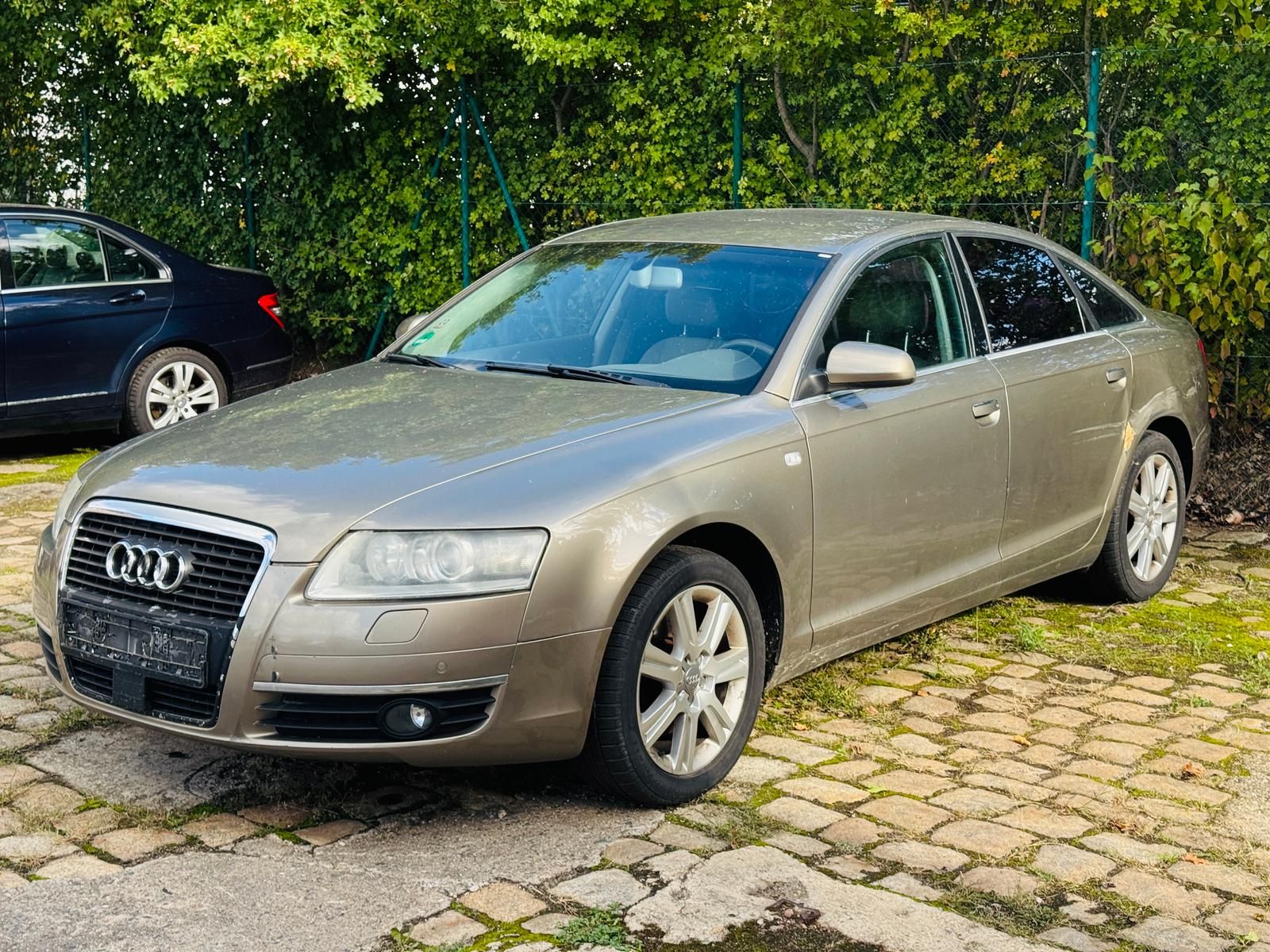 Audi A6 2.4 V6  Limousine