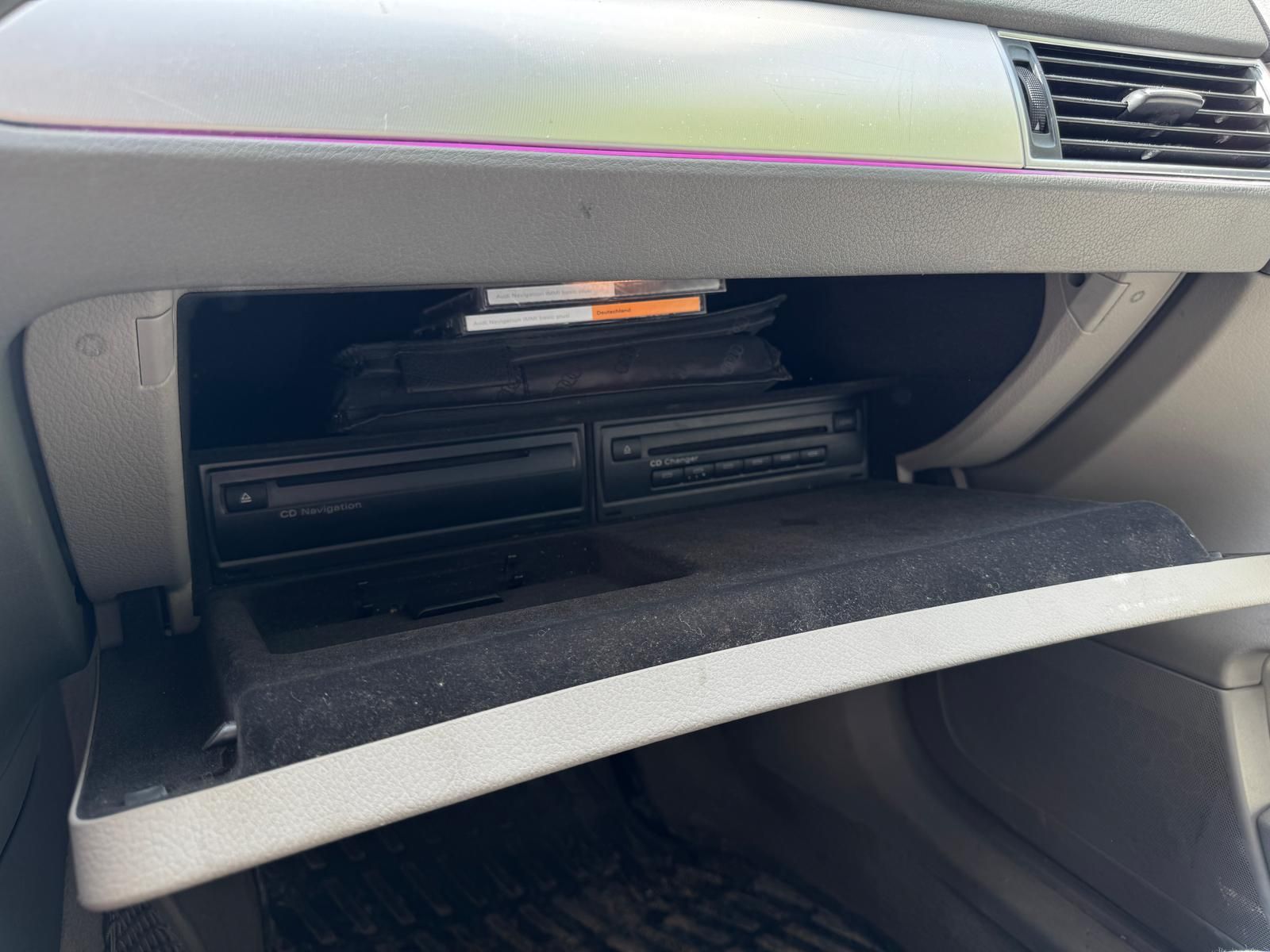 Fahrzeugabbildung Audi A6 2.4 V6  Limousine