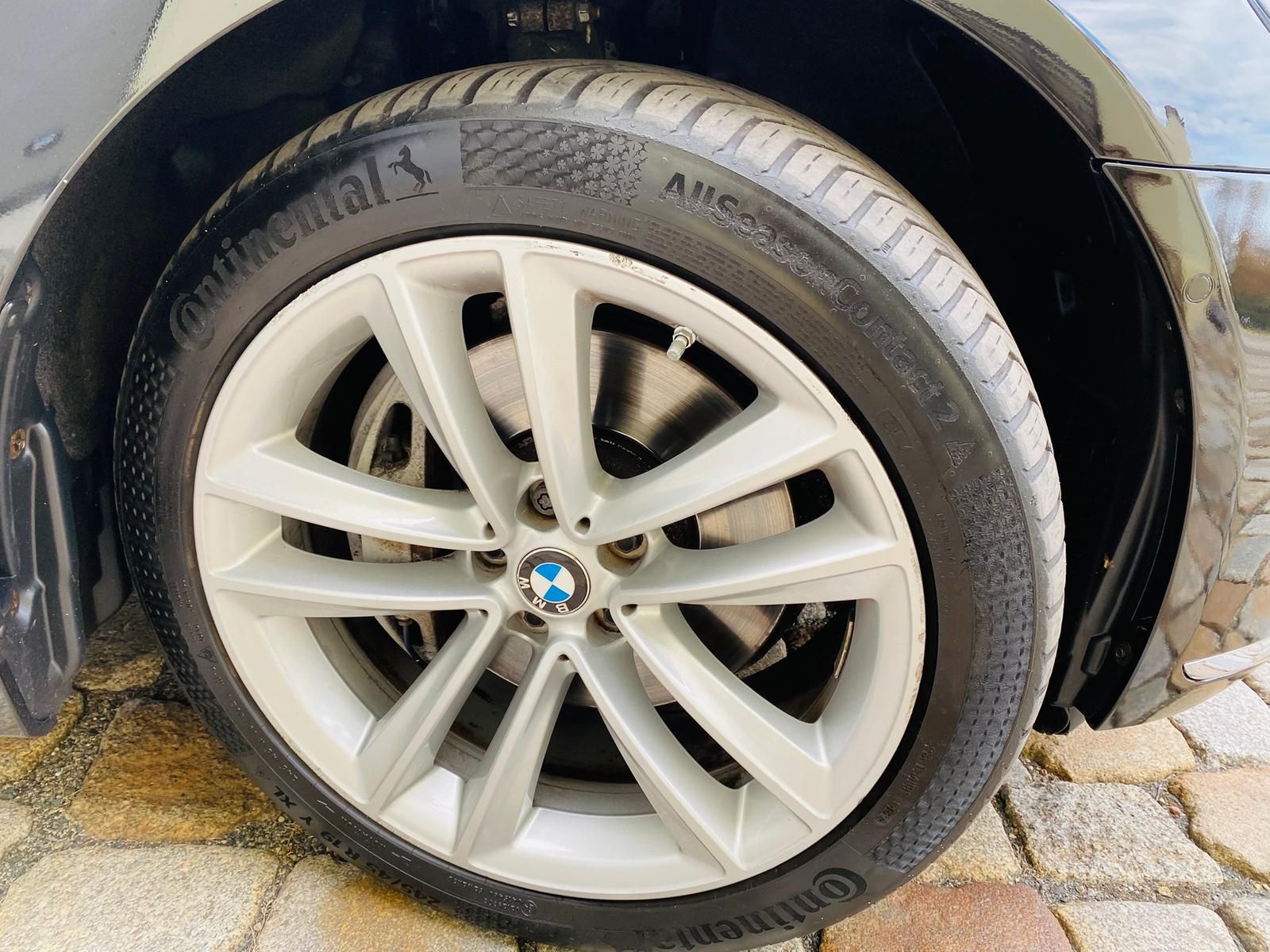 Fahrzeugabbildung BMW 740d xDrive Shadow-Line +CARPLAY+HUD+LASER+360°+