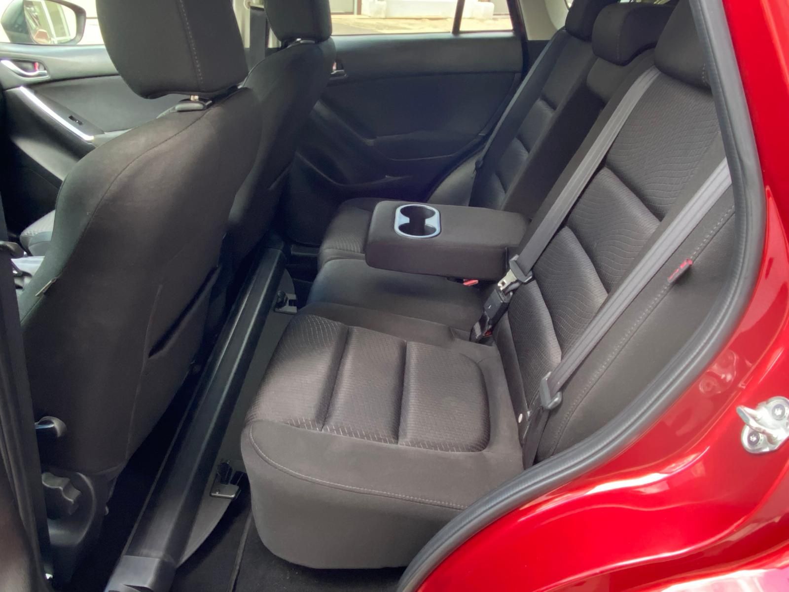 Fahrzeugabbildung Mazda CX-5 Center-Line AWD