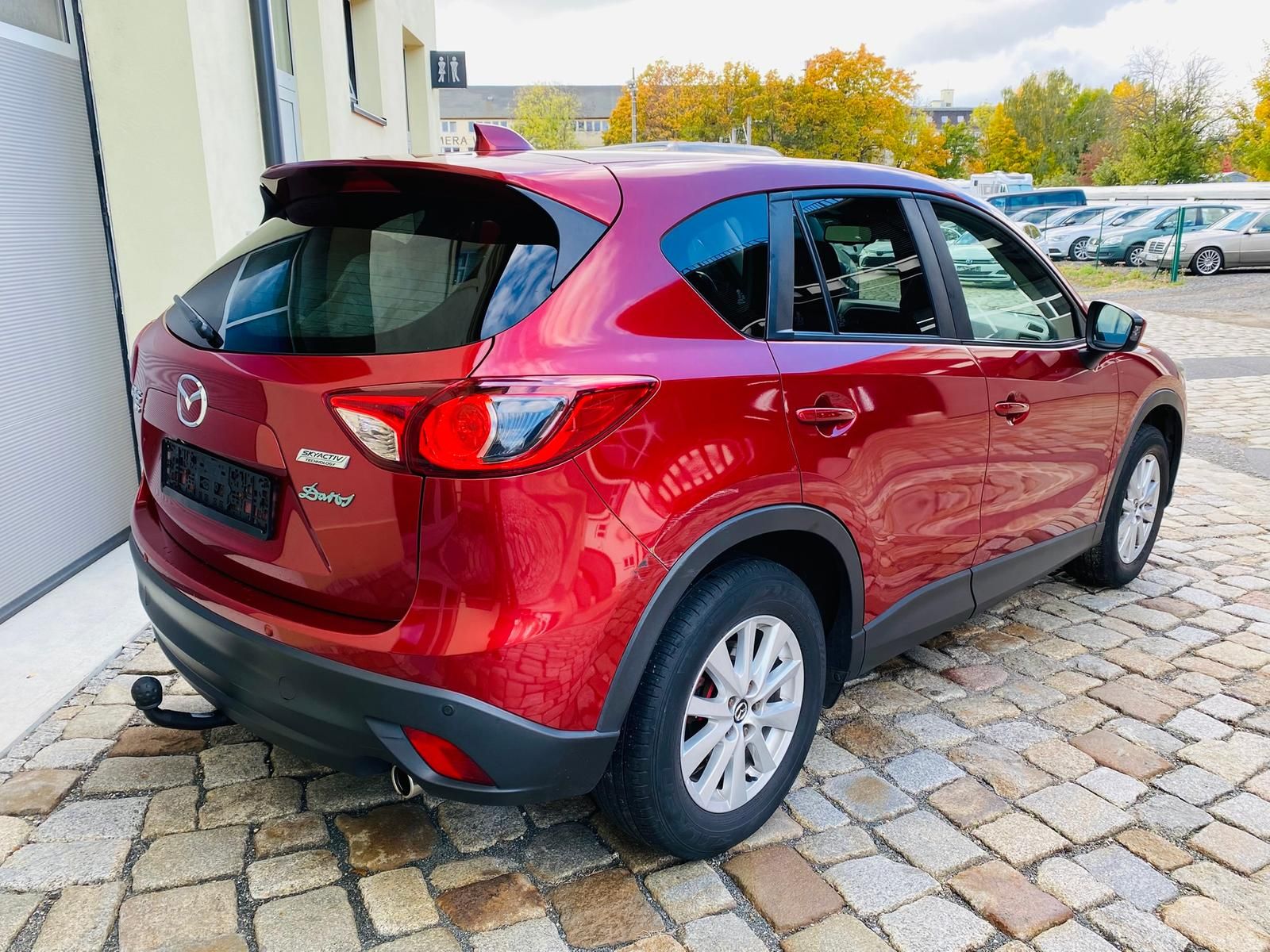 Fahrzeugabbildung Mazda CX-5 Center-Line AWD