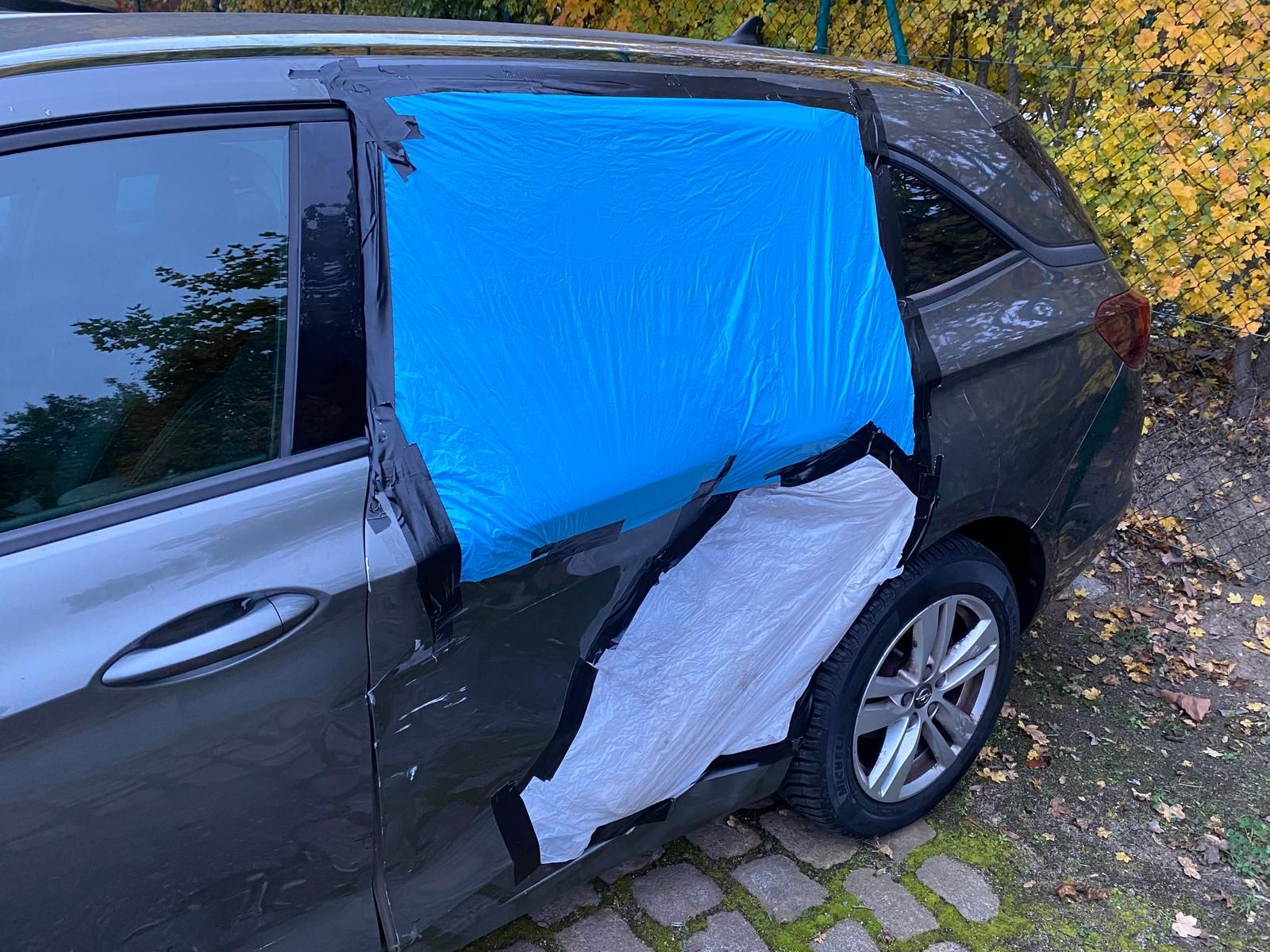 Fahrzeugabbildung Opel Astra K Sports Tourer 1.4 16V SIDI Turbo Android